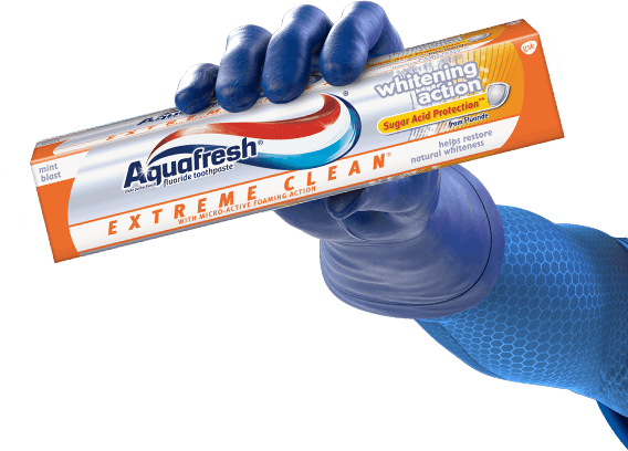 aquafresh fluoride toothpaste