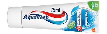 Aquafresh Triple Protection Fresh & Minty toothpaste packaging with blue accent.