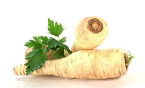 Palsternacka innehåller vitamin A B och E samt mineralen kalium Palsternacka innehåller vitamin A B och E samt mineralen kalium