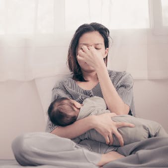 Post parto: gestire le aspettative sociali dopo la gravidanza 