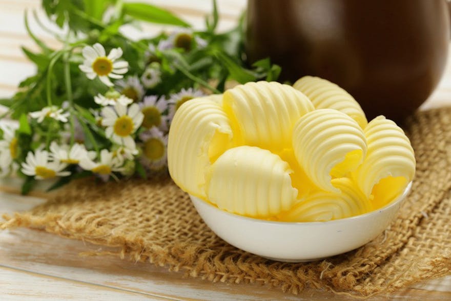 butter-vs-margarine-heart