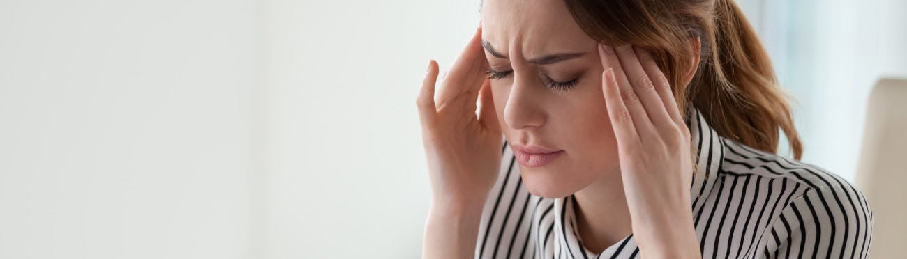 types of headaches and head pain women