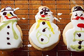 three snowman cookies 