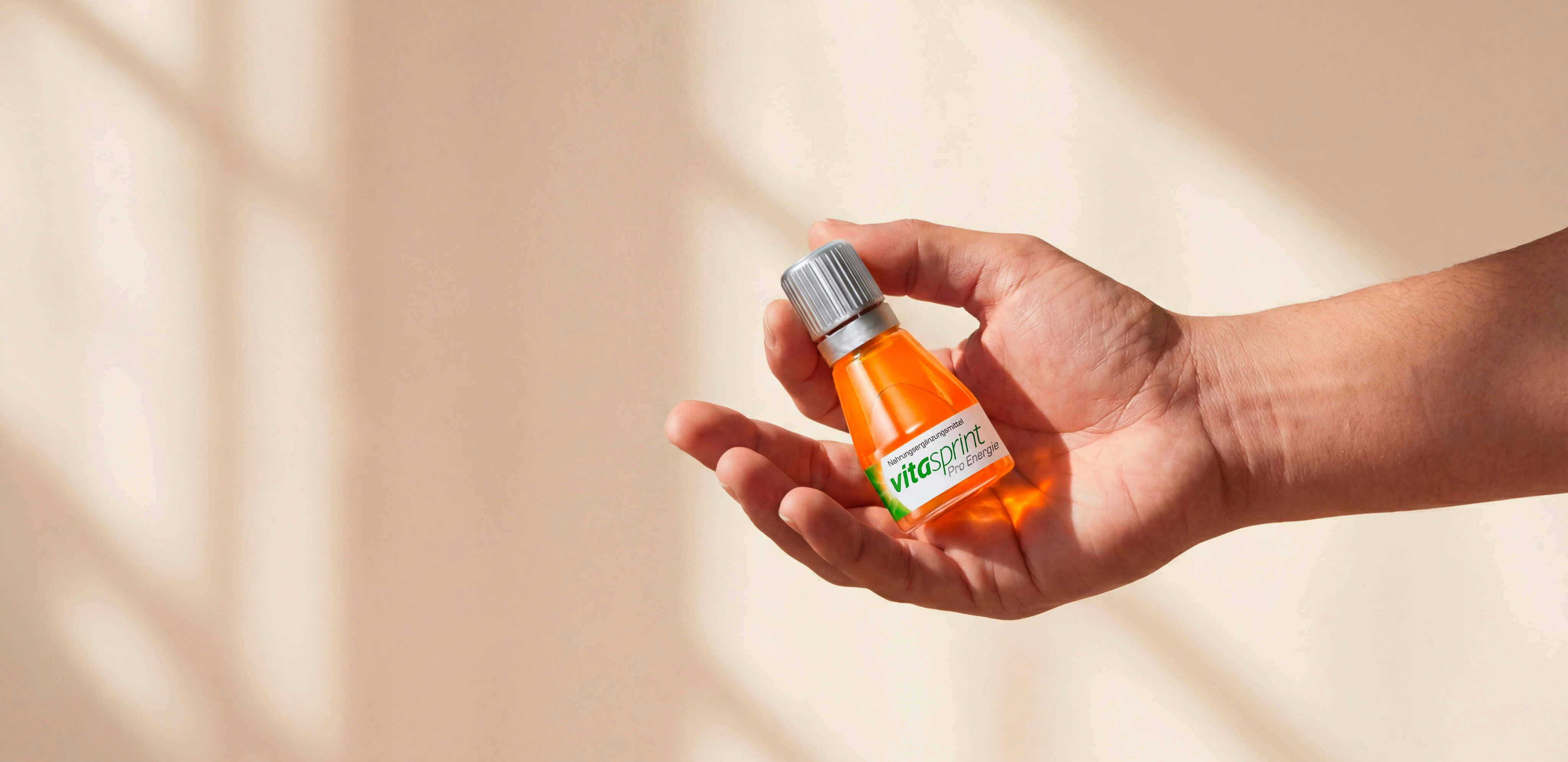 Vitasprint Pro Energie Trinkfläschchen mit Koffein aus Grüntee, Guarana, Ginseng und B‑Vitaminen