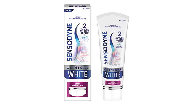 Pack shots of Sensodyne Clinical white