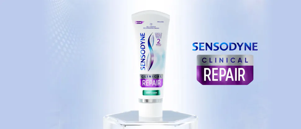 Banner Sensodyne zobrazující novou zubní pastu Sensodyne Clinical Repair Active Clean s claimem : NEJLEPŠÍ PRODUKT NA CITLIVÉ ZUBY V NAŠEM PORTFOLIU