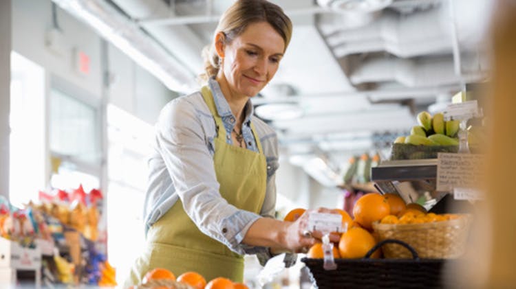 Γυναίκα με πονοκέφαλο