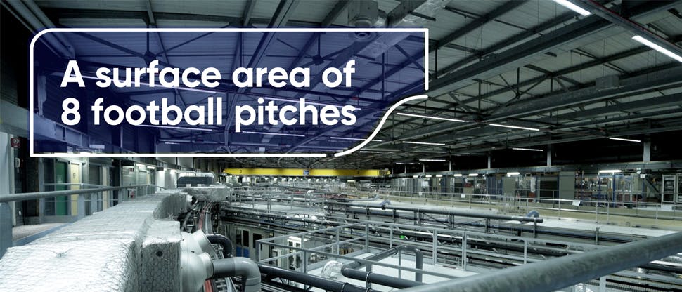 Η επιφάνεια του ESRF μπορεί να χωρέσει περίπου 8 γήπεδα ποδοσφαίρου