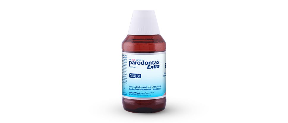 Parodontax Extra  0.2% w/v Mouthwash pack shot