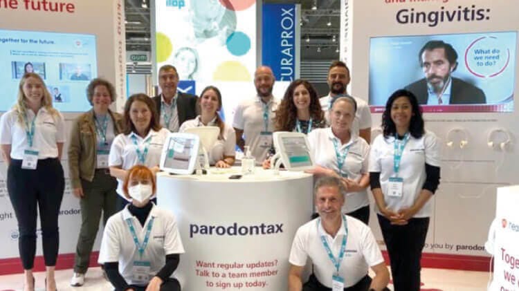 parodontax stand and team at EuroPerio10