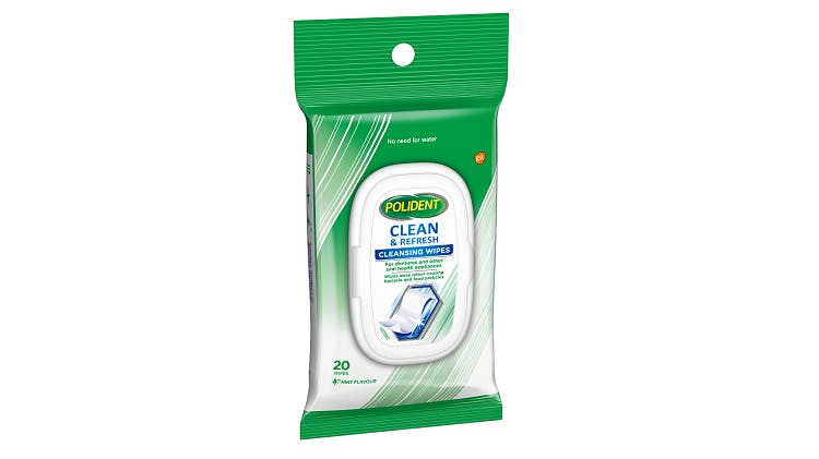 Polident Cleansing Wipes 3D Angle Pack Shot