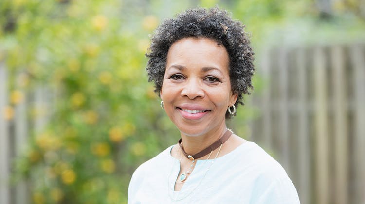 Kelly headshot