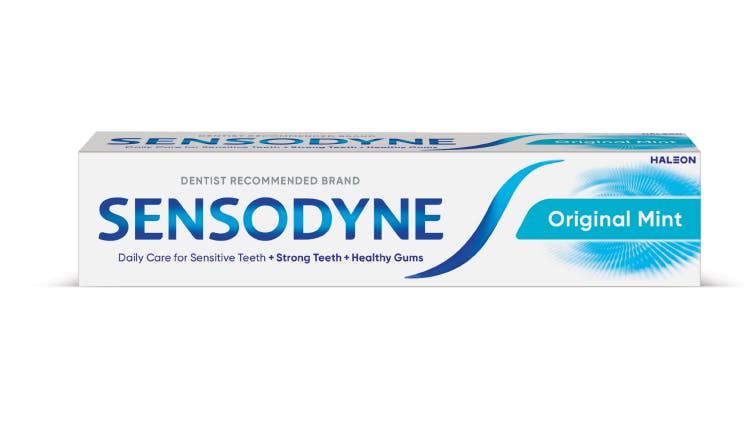 Sensodyne Daily Care Original Mint pack shot