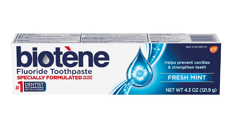 Box of Biotène Fluoride Toothpaste Fresh Mint & Gentle Mint
