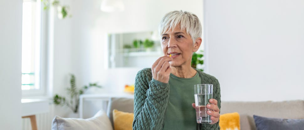 Advil Dual Action contains ibuprofen and acetaminophen for OTC pain management