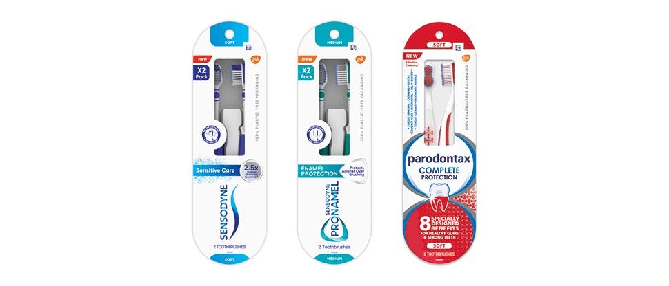 3 Manual toothbrushes