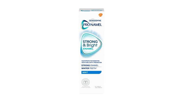 Pronamel strong and bright pack shot