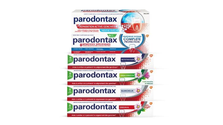 Emballage de la gamme de dentifrices parodontax, formulés avec du bicarbonate de sodium pour faciliter l'élimination de la plaque dentaire.