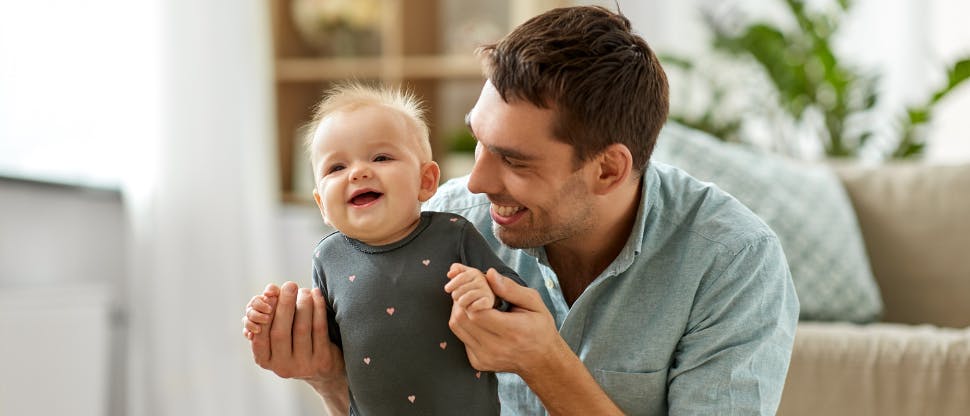 Père et bébé