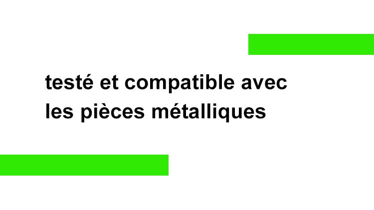 Les comprimés de nettoyage pour prothèses dentaires Polident sont testés et compatibles avec les pièces métalliques.