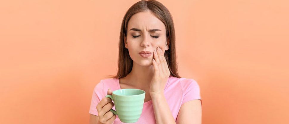 L’80% dei soggetti ha riferito di giocare con il cibo quando mastica Fai domande sull’argomento ai pazienti?