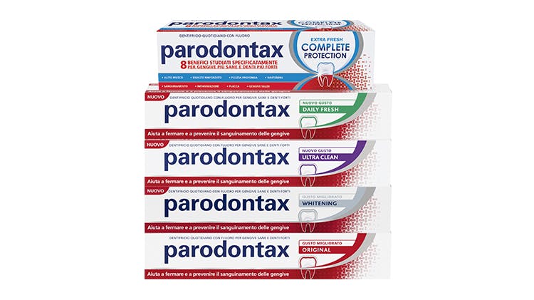 Gamma dentifrici Parodontax con bicarbonato di sodio