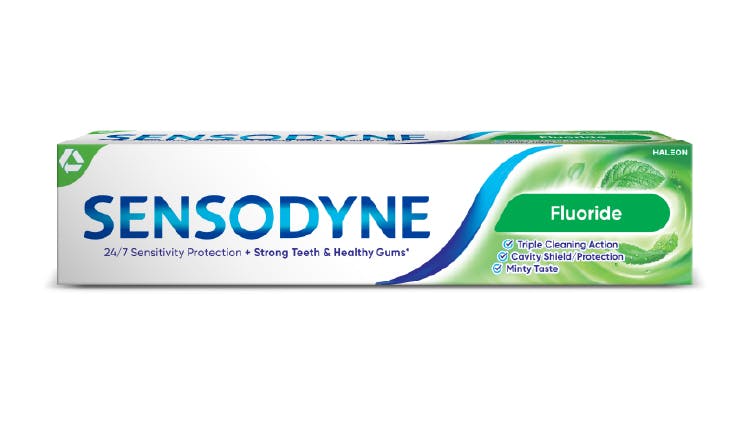 Pasta de dinţi Sensodyne Fluoride