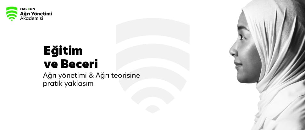 Haleon Ağrı Yönetimi Akademisi logosunun ve başörtüsü takan genç bir kadının yandan profilinin görüntüsü