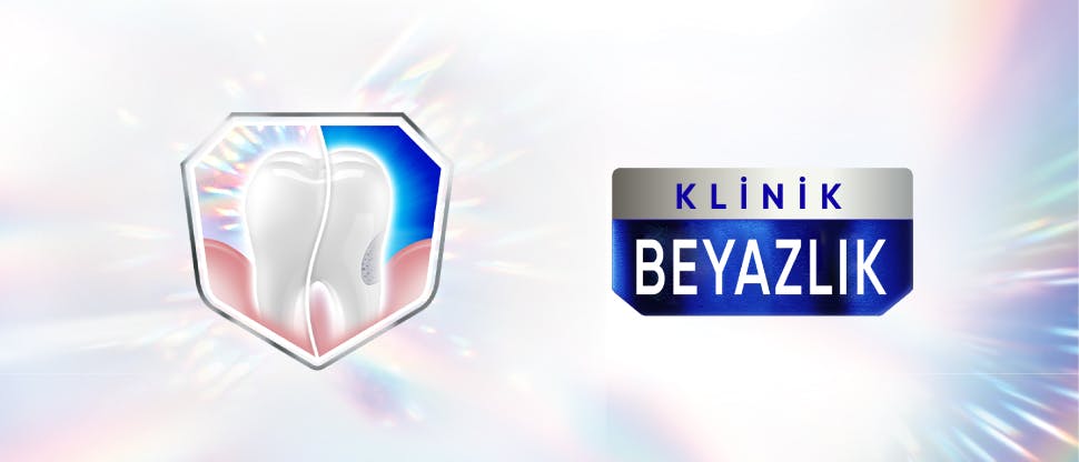 Diş grafikli Sensodyne Klinik Beyazlık diş macunu afişi