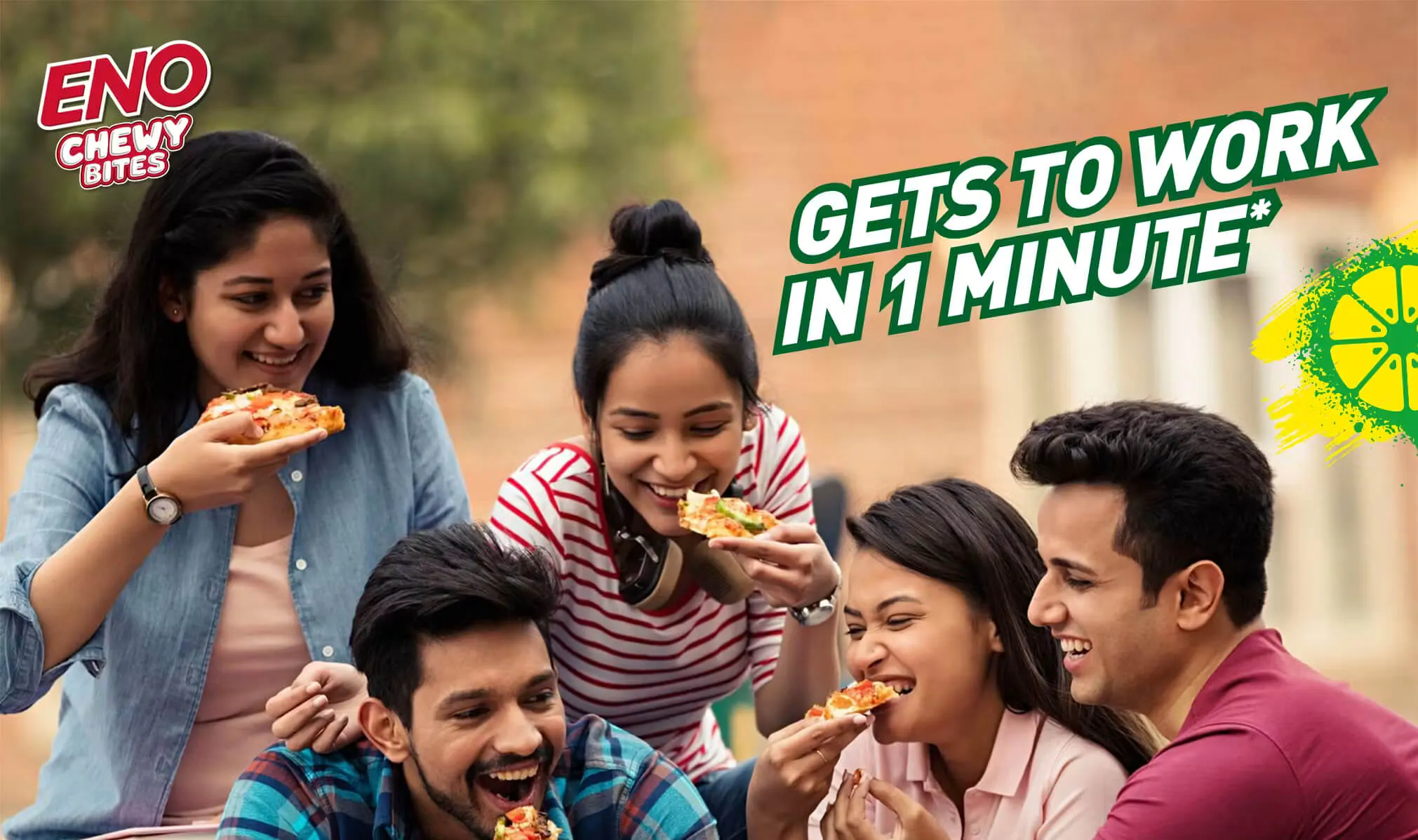 Young group of friends&nbsp;laughing and eating pizza