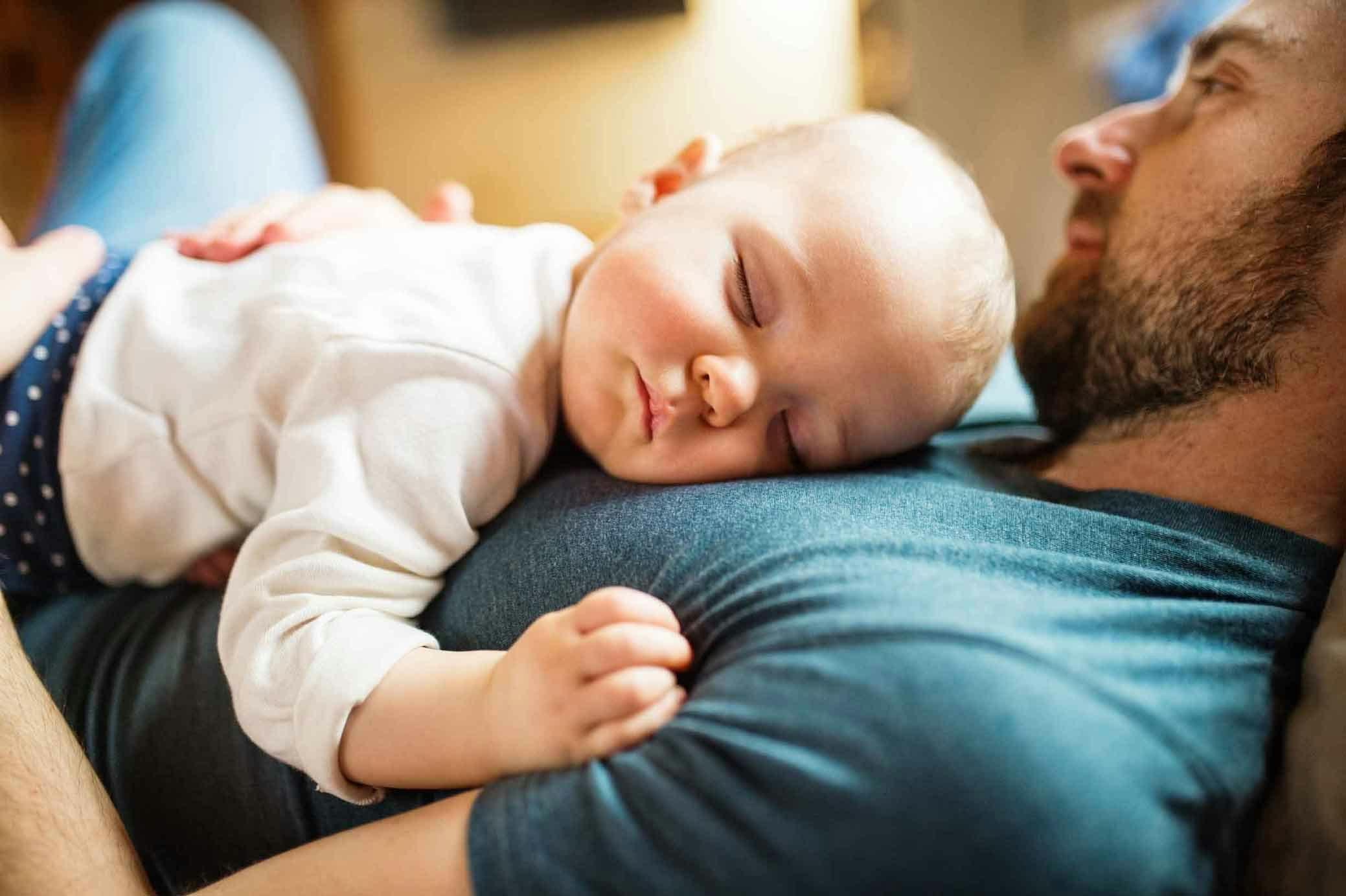 Bebeğinizin soğuk algınlığı sırasında uyumasına yardımcı olacak ipuçları