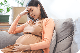 Pregnant woman headache
