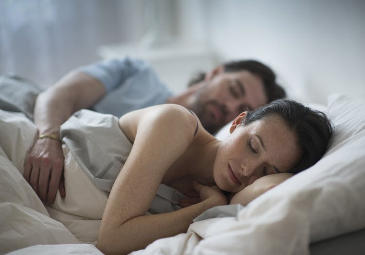 Keep Cold Away with Good Sleep Keep Cold Away with Good Sleep