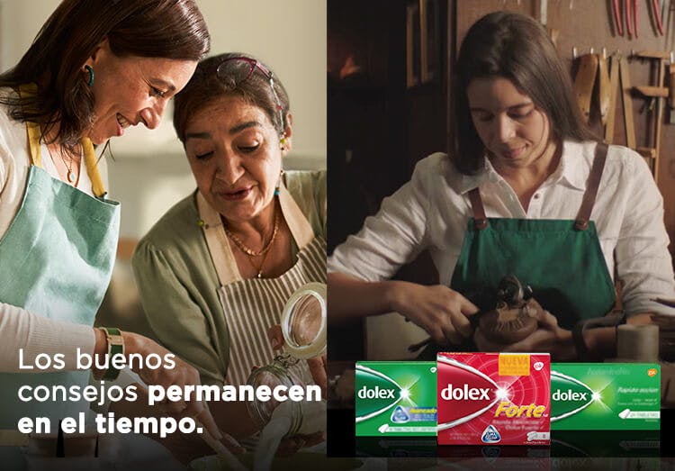 Mamá e hija cocinando | productos Dolex Mamá e hija cocinando | productos Dolex