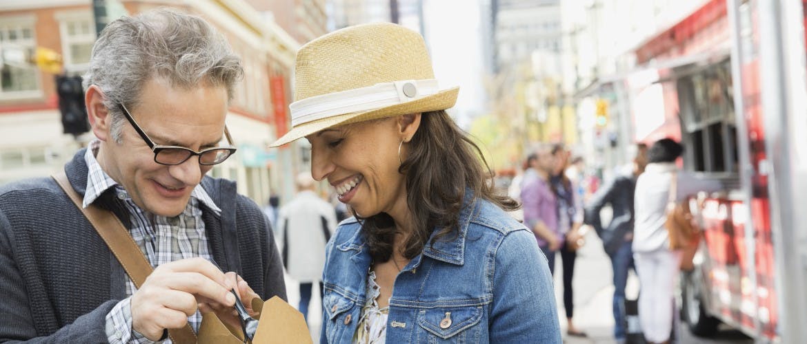 Eating with denture adhesive Polident