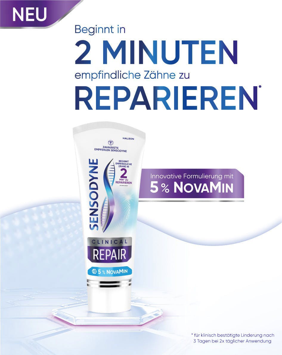 Sensodyne Clinical Repair Zahnpasta auf Podest 
