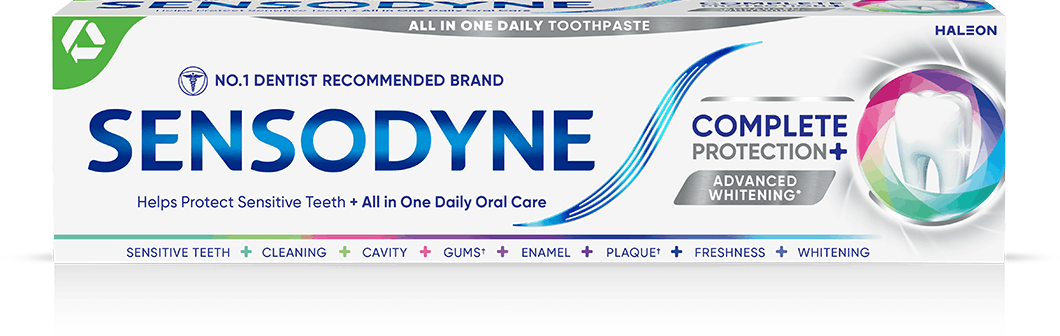 Sensodyne Complete Protection toothpaste in Advanced Whitening