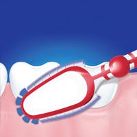 Toothbrush head cleaning sensitive teeth