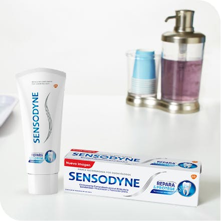 Ingredientes de la crema dental Sensodyne que ayudan a combatir la sensibilidad dental