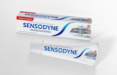 crema dental Sensodyne Blanqueador Extra Fresh