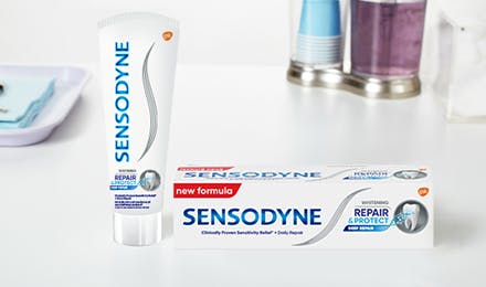 Sensodyne Repair and Protect whitening toothpaste pack and tube