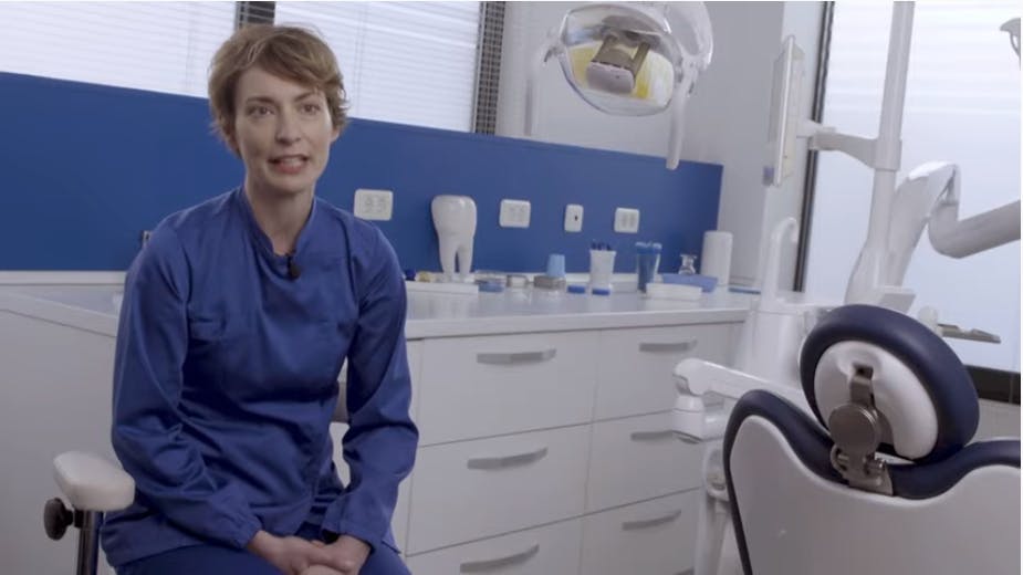 Dentist explains what tooth sensitivity feels like