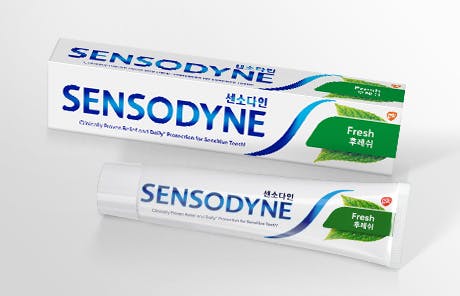 Sensodyne Deep Clean Toothpaste
