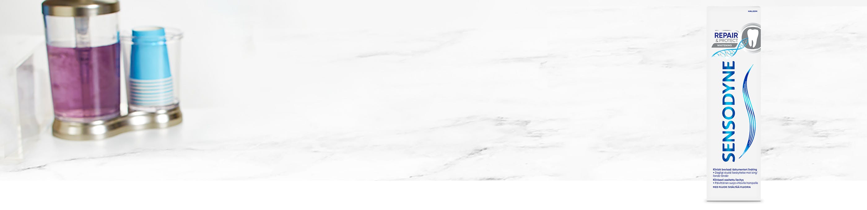 Banner med teksten "sensodynes ingredienser", illustrert av en tannkrempakning på en vask