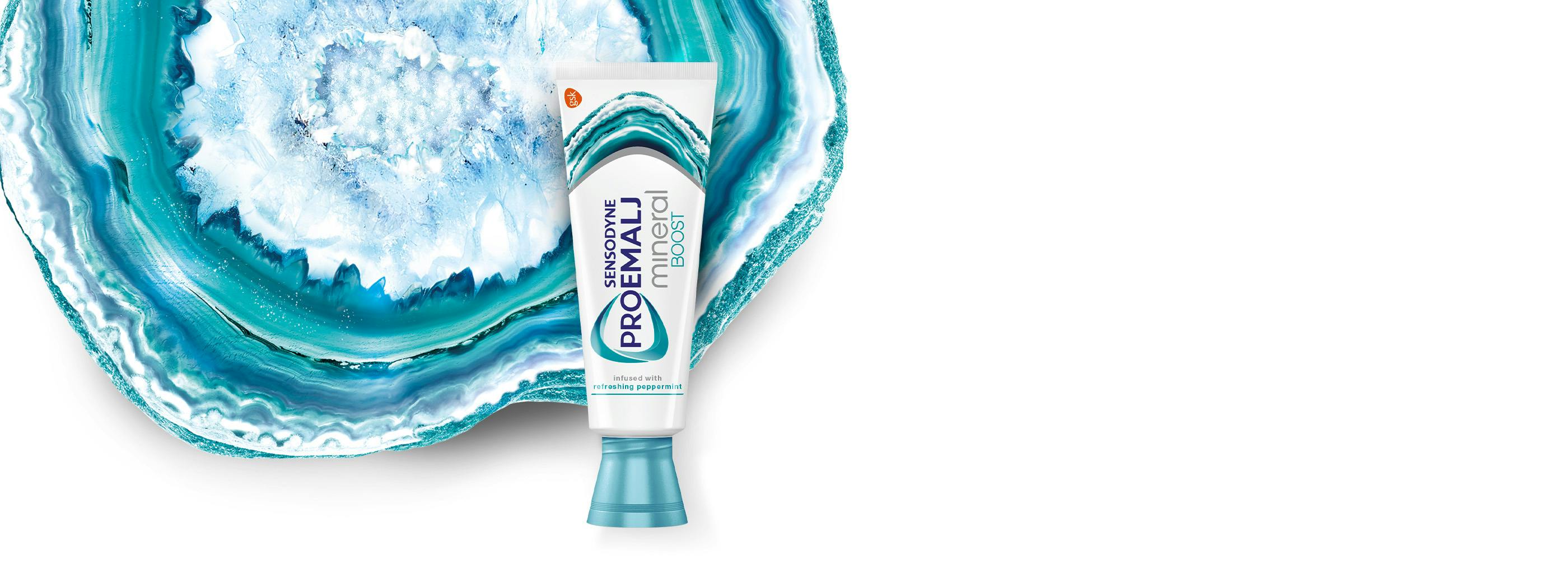 Sensodyne ProEmalj Mineral Boost tandkräm - annonsbild