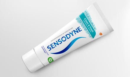 Sensodyne Clean & Fresh tandkräm