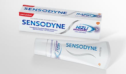 Sensodyne Rapid Relief toothpaste pack and tube