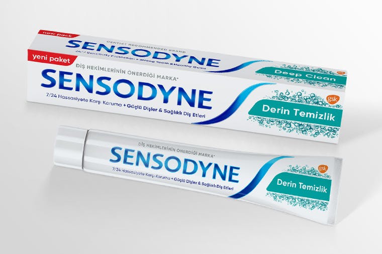 Sensodyne Deep Clean Toothpaste