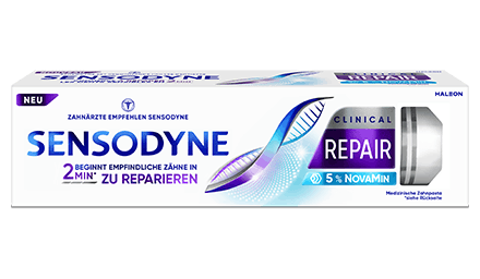 Neue Sensodyne Clinical Repair Packung auf weißem Hintergrund.