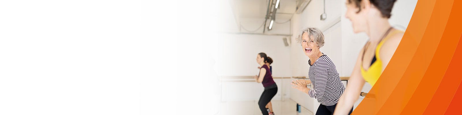 Some women enjoying a dynamic fitness class - learn about managing chronic pain